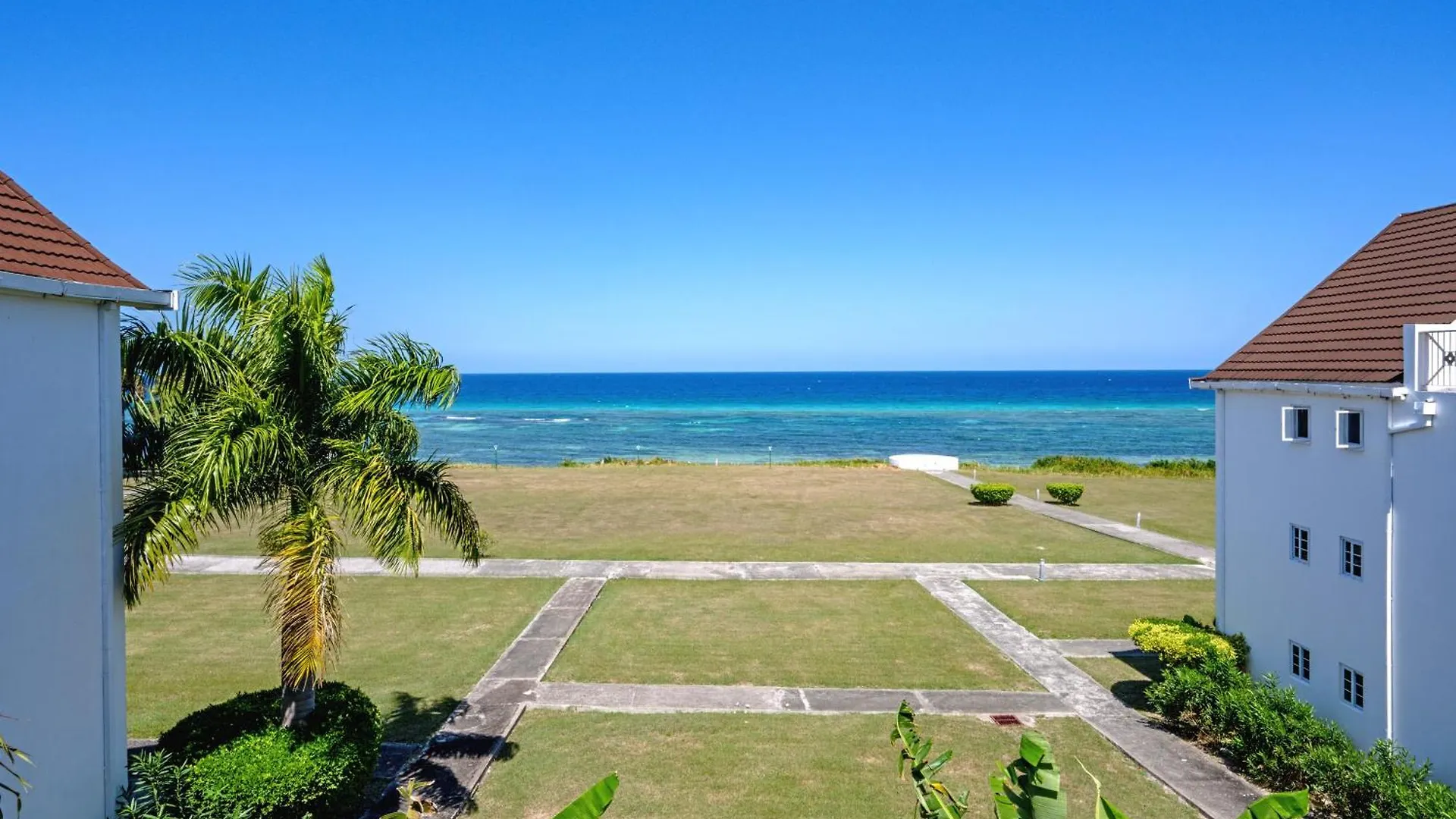 Marriott Seacastles E22, Montego Bay Aparthotel Jamaica