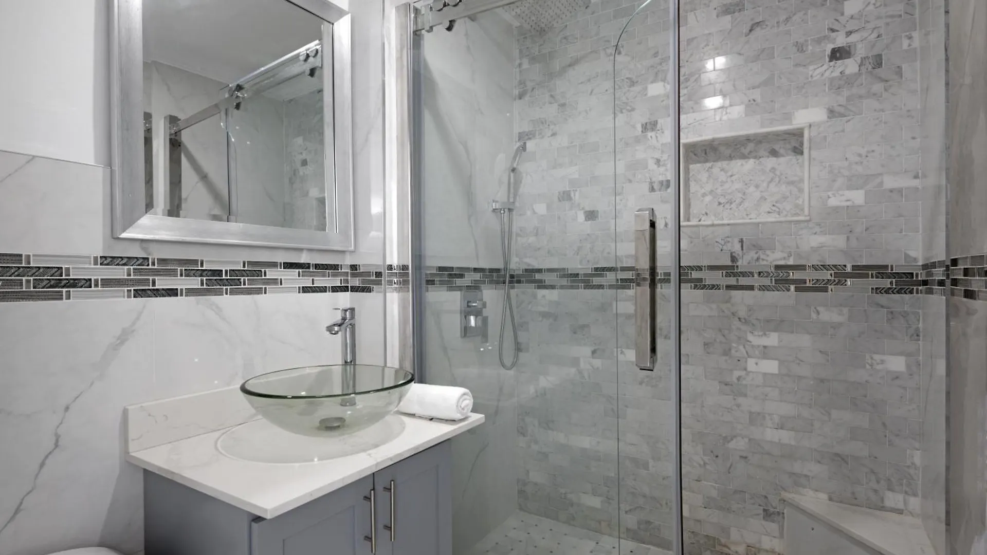 Marriott Seacastles E22, Montego Bay Aparthotel