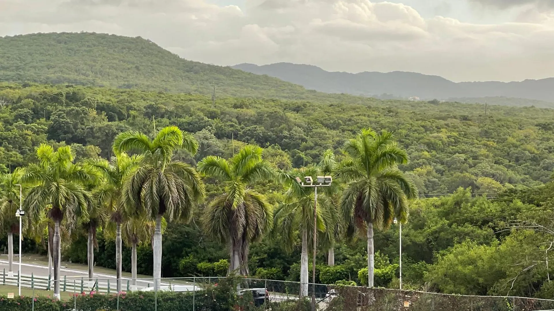Marriott Seacastles E22, Montego Bay Aparthotel